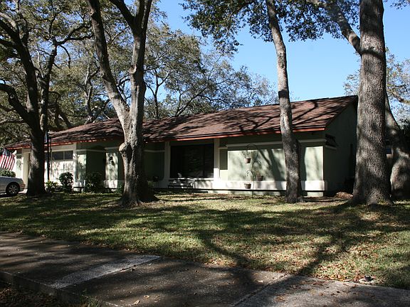 3rd image of 64 Turnstone Dr