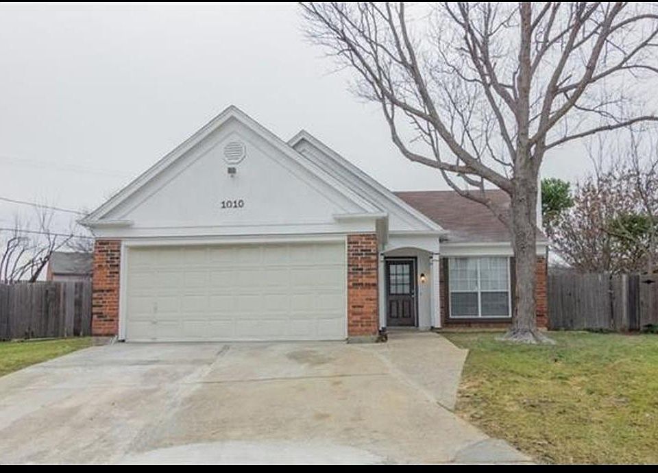 1st image of 1010 Ashmount Ln