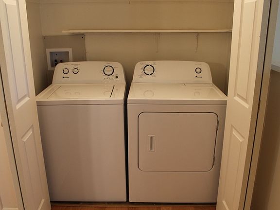 5th image of 4738 Pierpont Dr