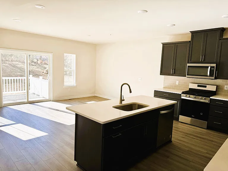 3 Shamrock Cir — Photo 24
