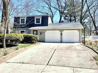 209 S Harmony Dr, Janesville, WI 53545