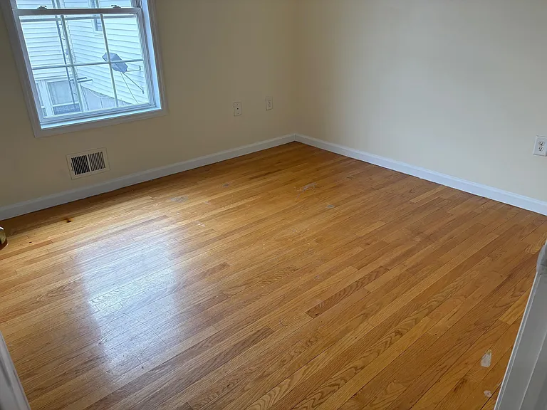 30 Whitman Ave #1 — Photo 7
