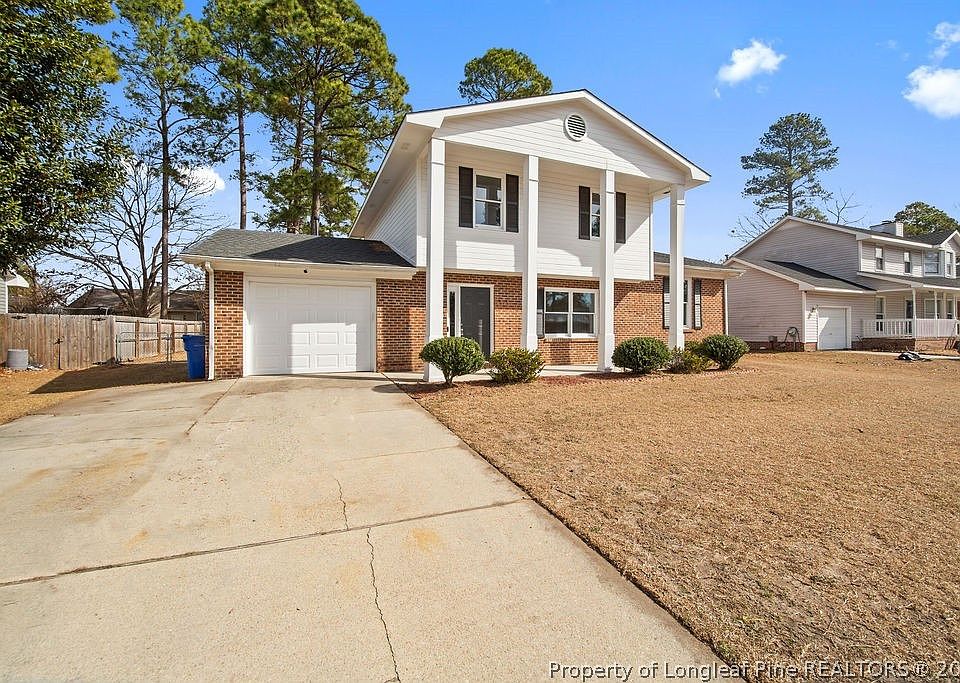 1st image of 7228 Avila Dr