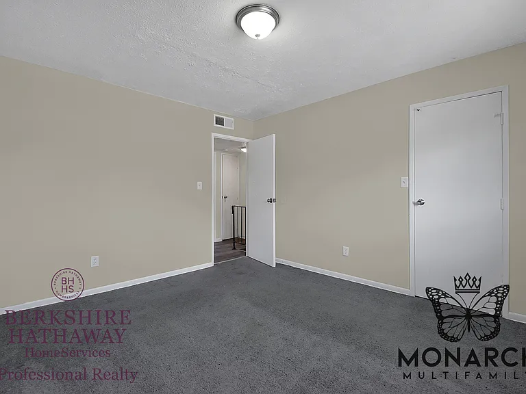 2409 Belcher Dr — Photo 19
