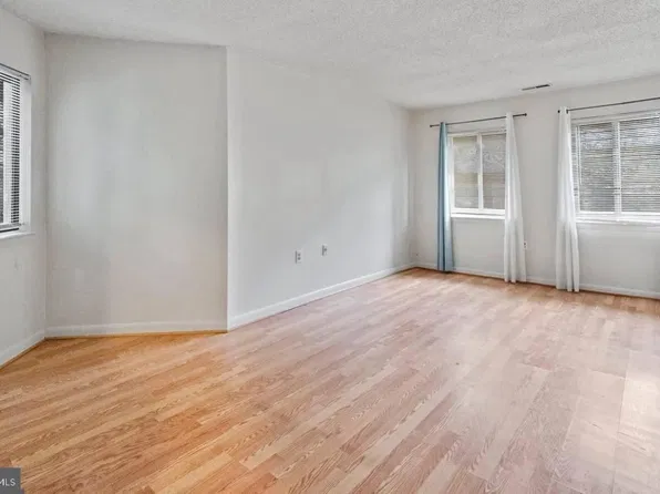 1 Windblown Ct Unit 203, Baltimore, MD 21209