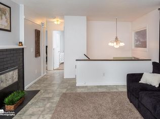 872 Cardigan Cir, Anchorage, AK 99503