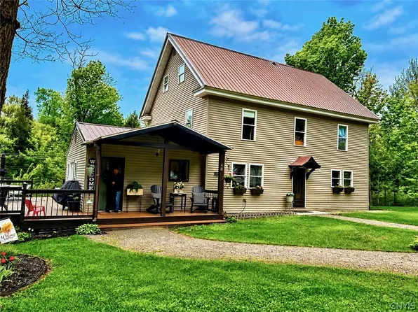 48 Cherry Hill Rd, Star Lake, NY 13690