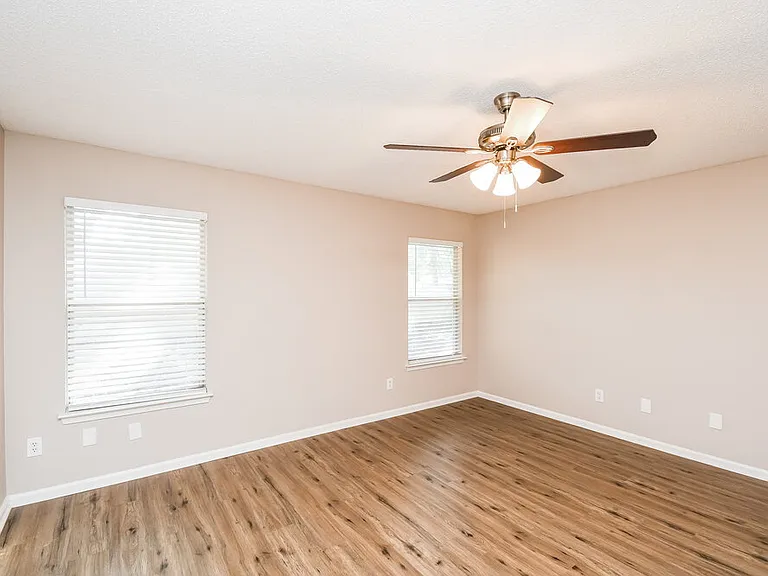 1368 High Plains Dr W — Photo 10