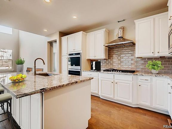 2nd image of 11847 Discovery Cir