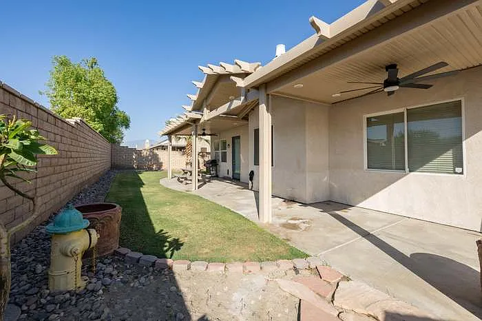 79667 Winsford Dr — Photo 20
