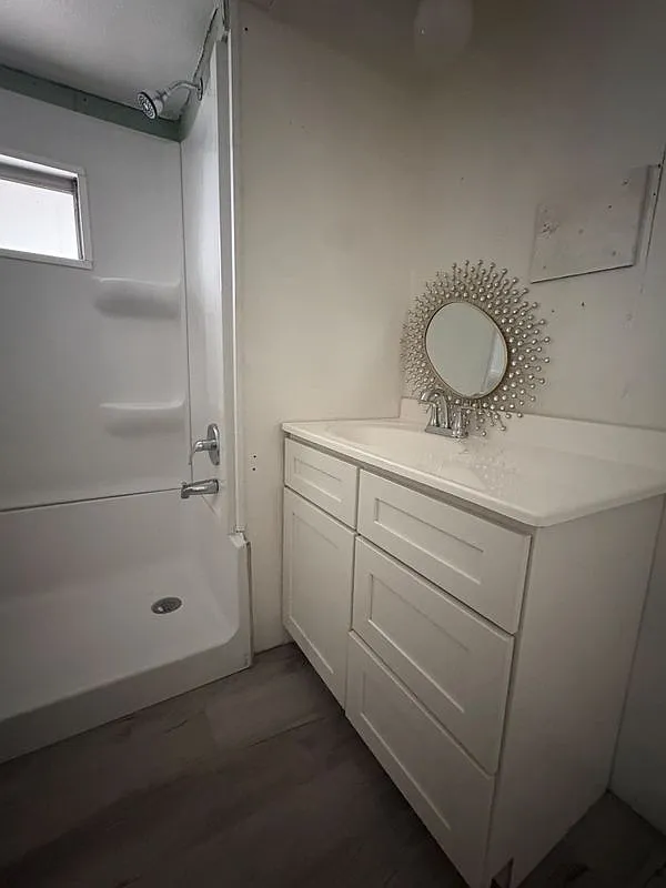 2 bed, 1.0 bath, 900 sqft, $850 — Photo 4