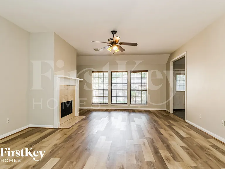 28752 Aloha Ln — Photo 3