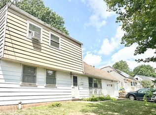 7 Linda Ave, Colonia, NJ 07067