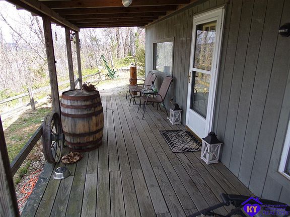 2nd image of 52 Ammons Stephensport Ln