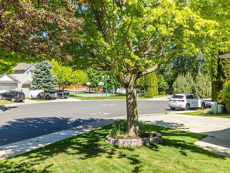 23 W Keely Ct — Photo 35