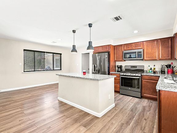 5th image of 8904 E Avenue T12