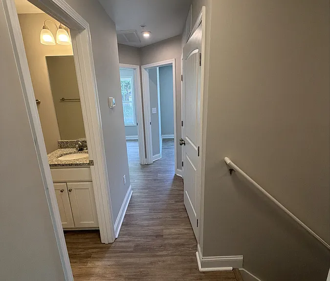 1201 Davis St #102 — Photo 9