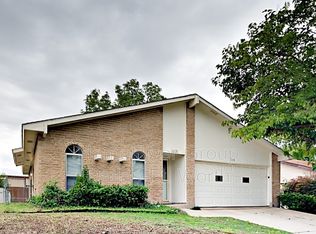 2018 Rose Hill Rd, Carrollton, TX 75007