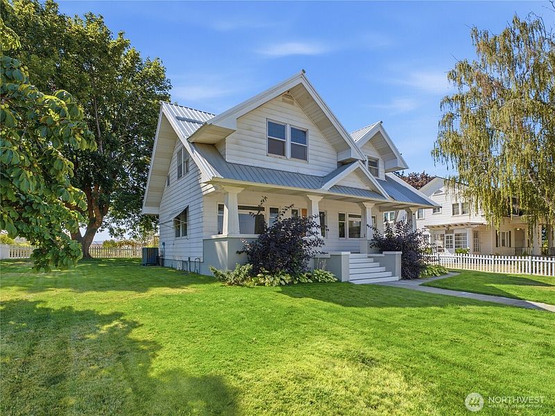 4th image of 618 E Birch Street