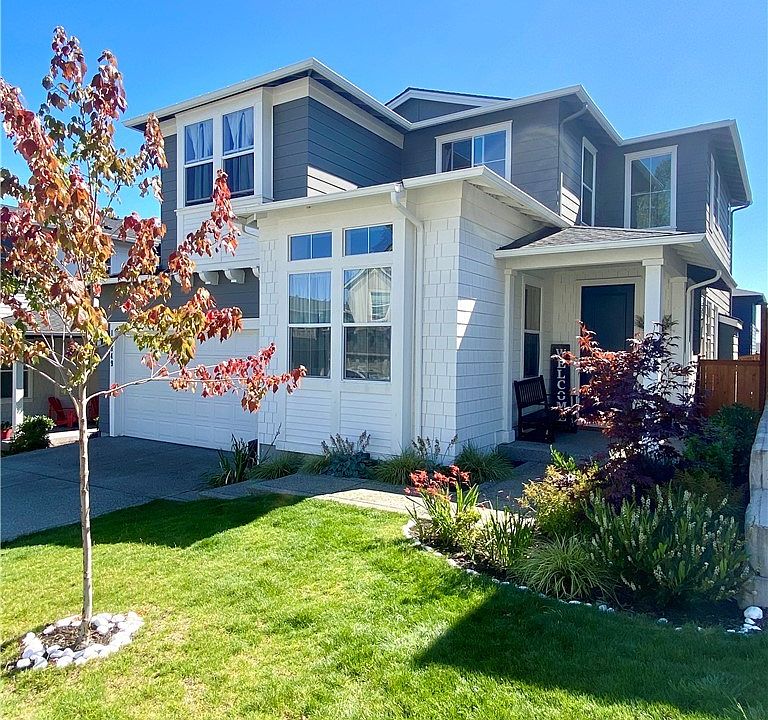 1st image of 18849 Colwood Ave NE