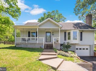 7819 Oak St, Manassas, VA 20111
