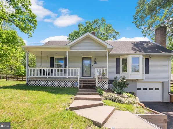 7819 Oak St, Manassas, VA 20111