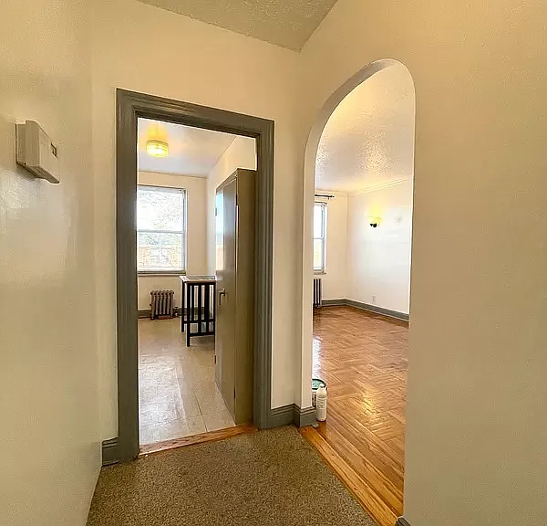25-86 48th St #2F — Photo 2
