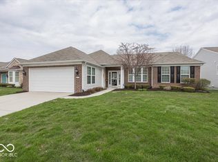 16232 Brookmere Ave, Fishers, IN