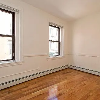 Building Photo - 155 Salem St #4