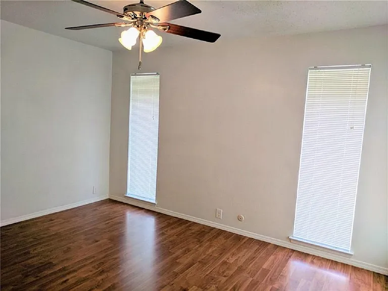 6240 Wheaton Dr #6242 — Photo 12