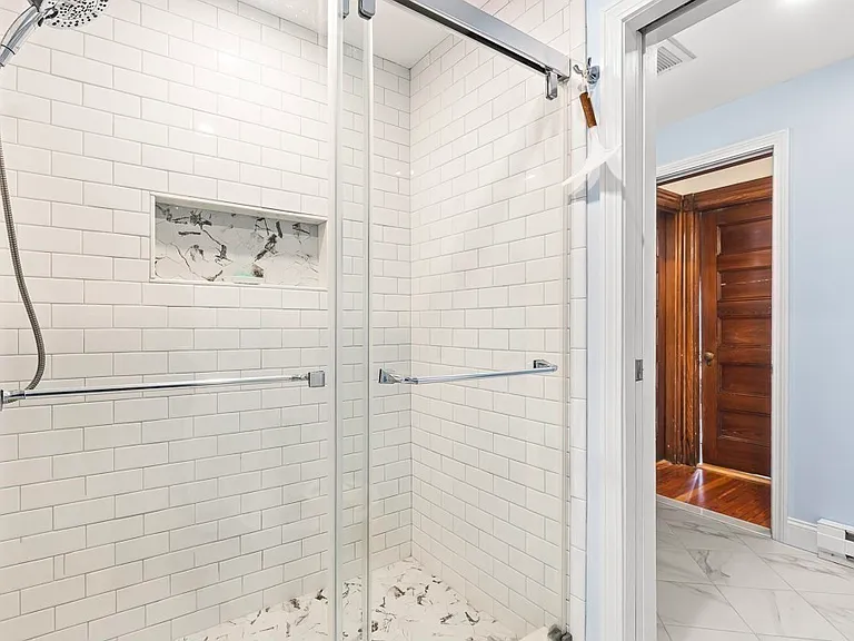 55 Main St #1 — Photo 17