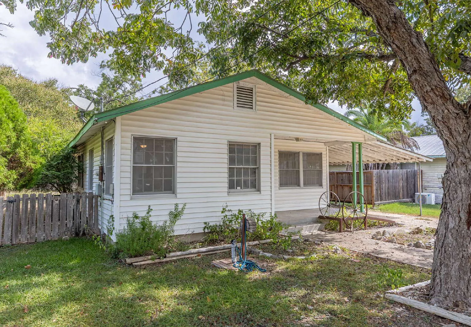 2 bed, 1.0 bath, 980 sqft, $1,495 — Photo 4