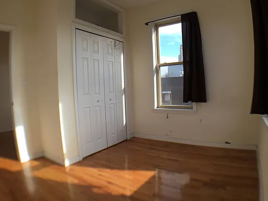 Rented by Francine Realty | media 17