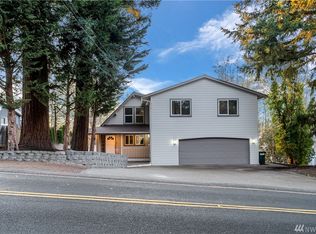 2104 Sunset Dr W, University Place, WA 98466