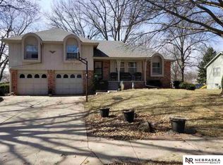 2112 S 135th Ave, Omaha, NE 68144