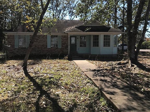 2nd image of 618 E Gate Cir