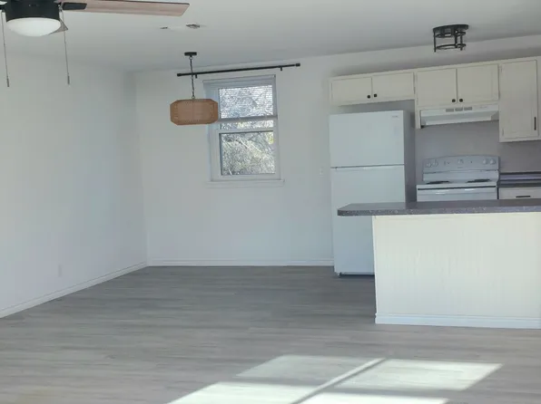 515 W Main St #1, Azle, TX 76020