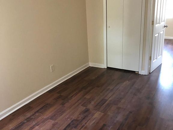 3rd image of 3258 N Carlisle St #2