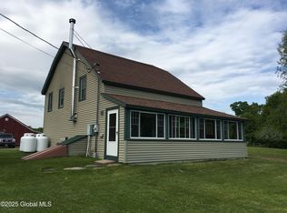 162 Garnet Lake Rd, Warrensburg, NY 12885