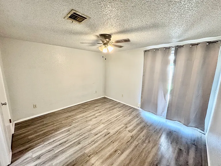 12503 SW 2nd St #1 — Photo 8