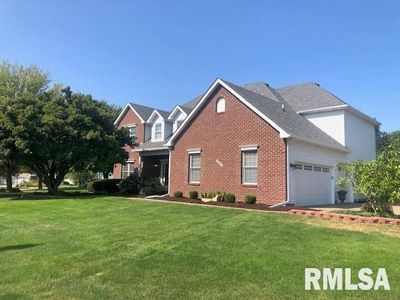 3840 Sea Oaks Cir, Davenport, IA, 52807