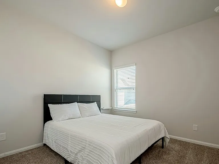 22015 Imperious Park Way — Photo 12