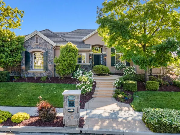 5561 Country Club Pkwy, San Jose, CA 95138