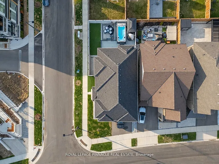 1504 Yellow Rose Cir #UPPER — Photo 41