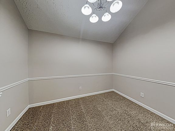 4th image of 50 Evans Dr