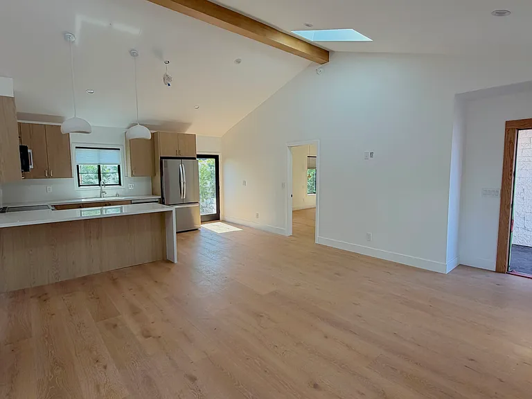 6302 Teesdale Ave — Photo 4