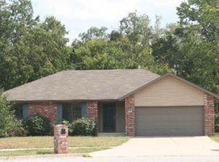 3094 S Overhill Ct, Springfield, MO 65807