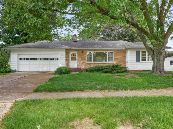 1940 Merner Ave, Cedar Falls, IA 50613