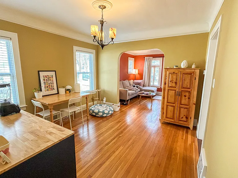 321 W Webster St #1 — Photo 7