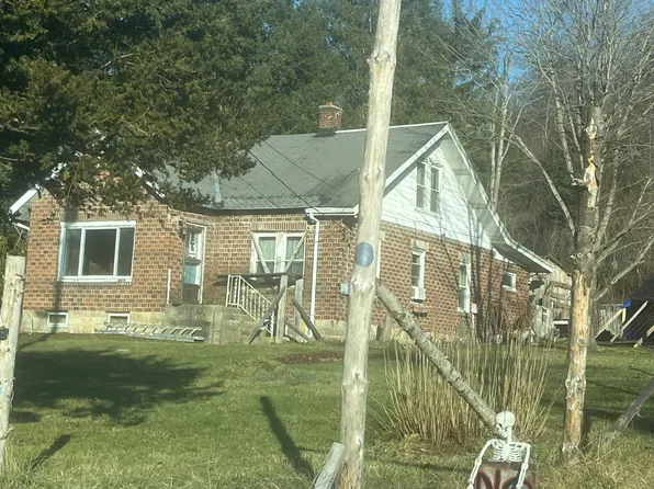 4408 Wilcox Rd, Wilcox, PA 15870
